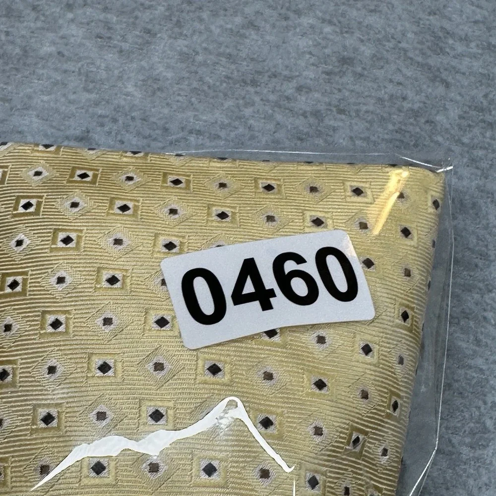 B Brook LTD Haberdashers Necktie Yellow Geometric Pattern 100%‎ Silk